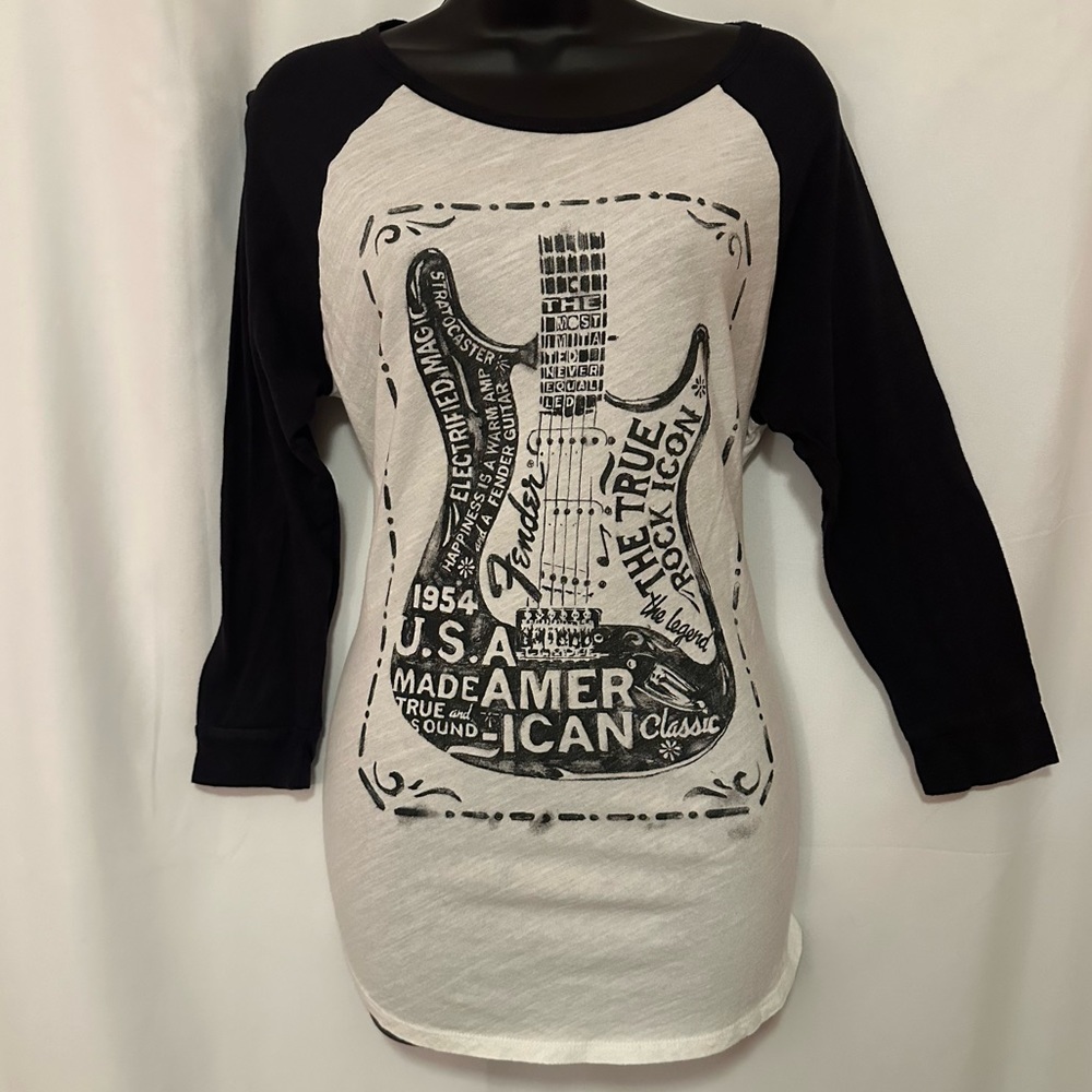 NWOT Lucky Brand Fender Baseball Tee
